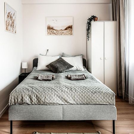 Fully-Furnished Apartment With Air Conditioning For Families, Cracow Old Town คราคูฟ ภายนอก รูปภาพ