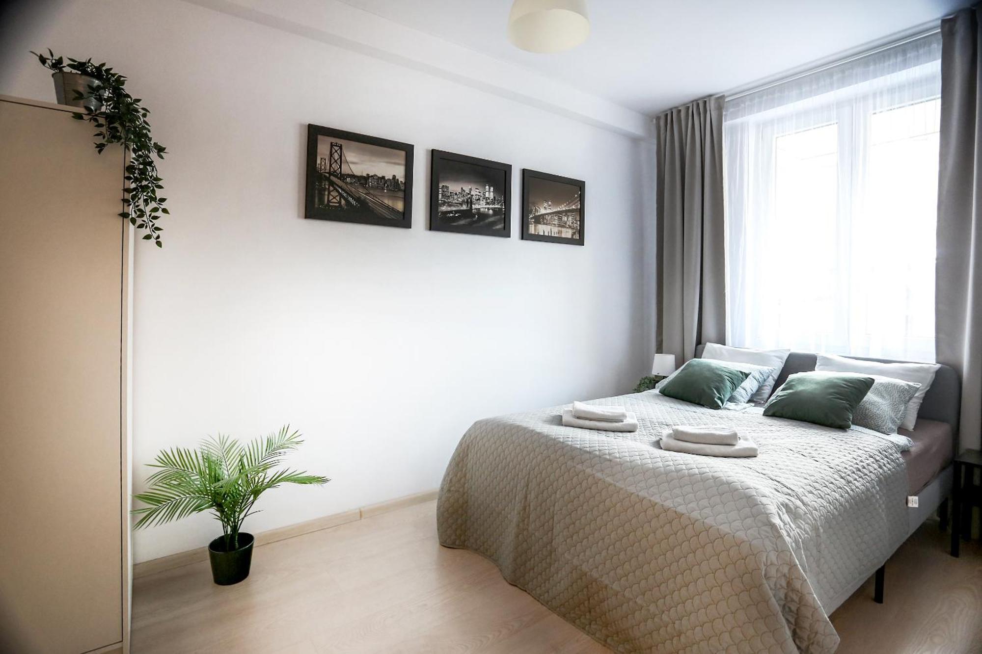 Fully-Furnished Apartment With Air Conditioning For Families, Cracow Old Town คราคูฟ ภายนอก รูปภาพ