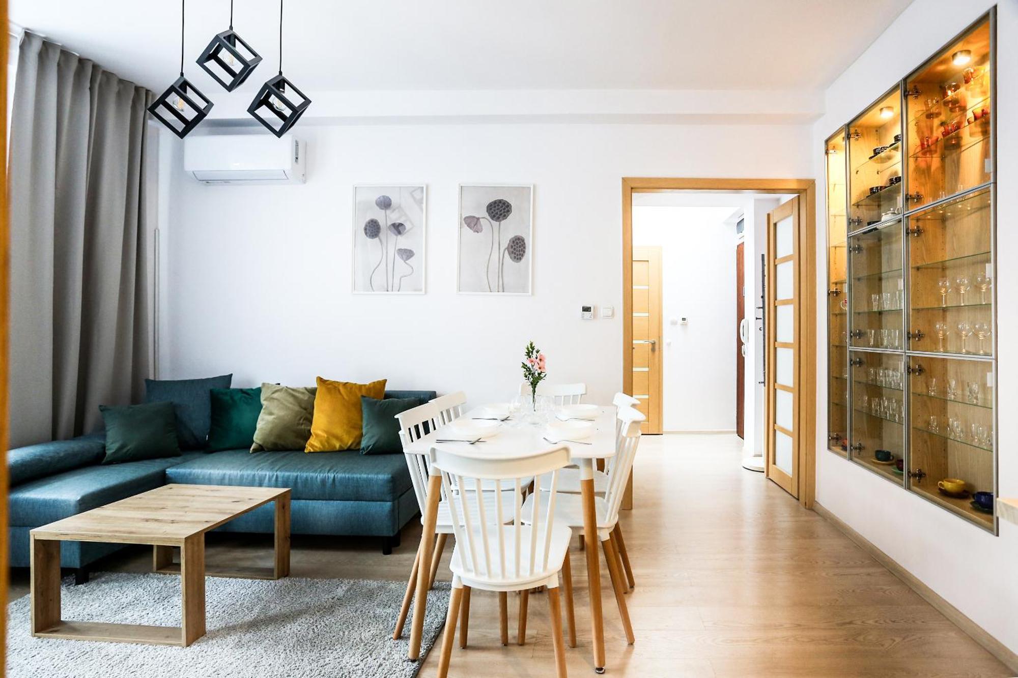 Fully-Furnished Apartment With Air Conditioning For Families, Cracow Old Town คราคูฟ ภายนอก รูปภาพ