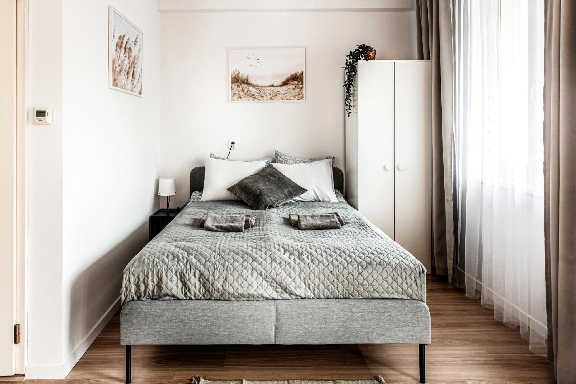 Fully-Furnished Apartment With Air Conditioning For Families, Cracow Old Town คราคูฟ ภายนอก รูปภาพ