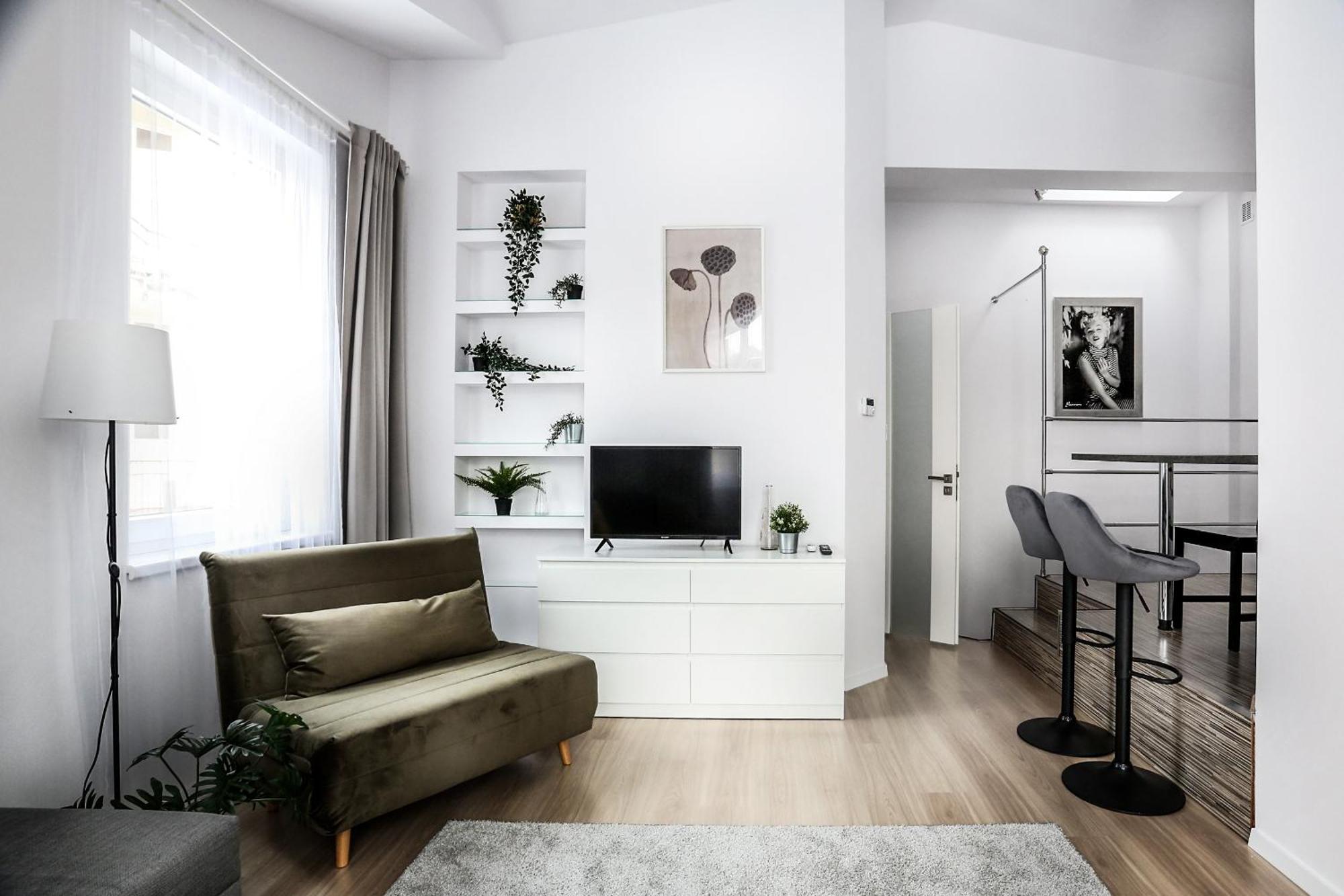 Fully-Furnished Apartment With Air Conditioning For Families, Cracow Old Town คราคูฟ ภายนอก รูปภาพ
