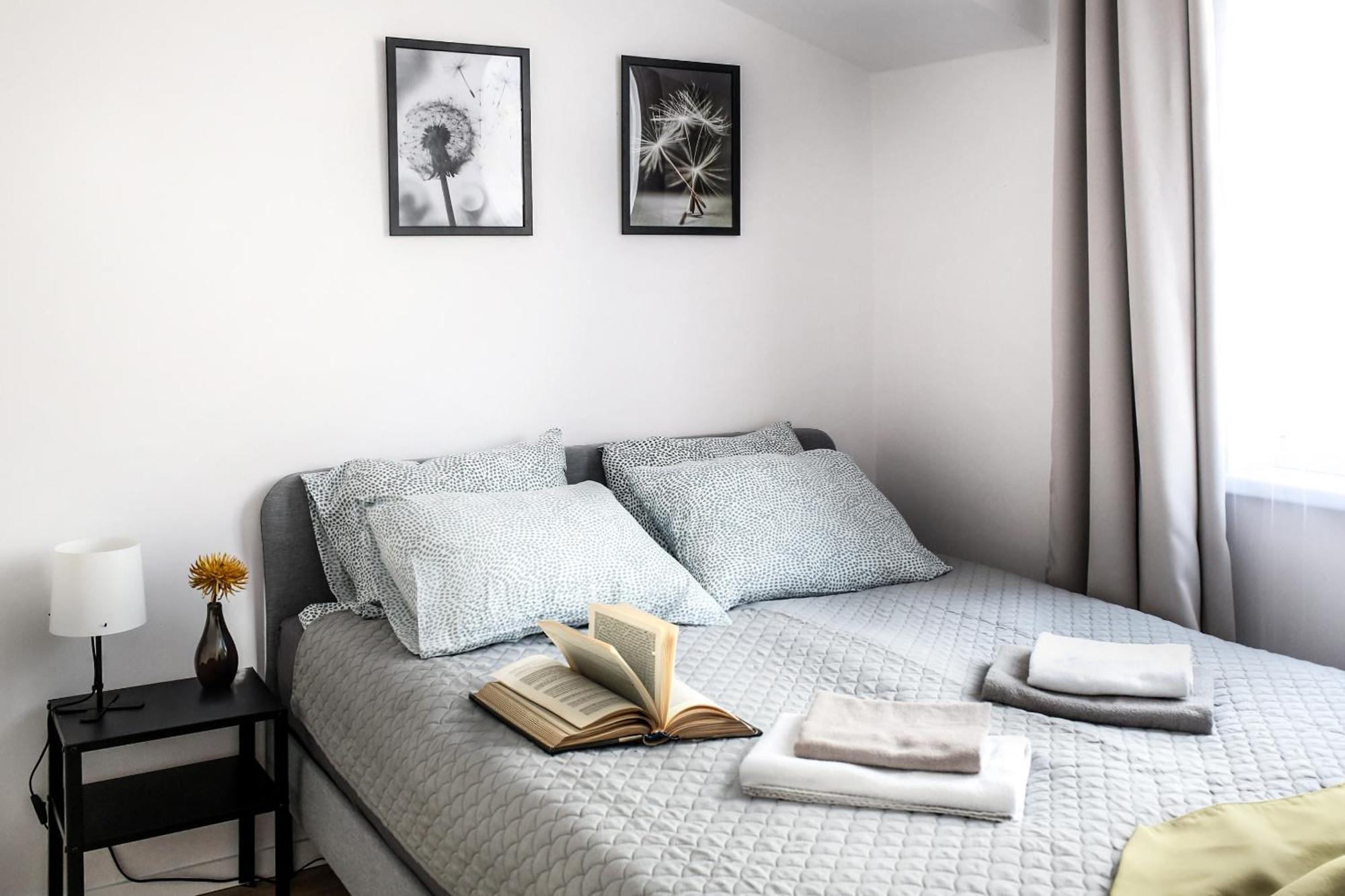 Fully-Furnished Apartment With Air Conditioning For Families, Cracow Old Town คราคูฟ ภายนอก รูปภาพ